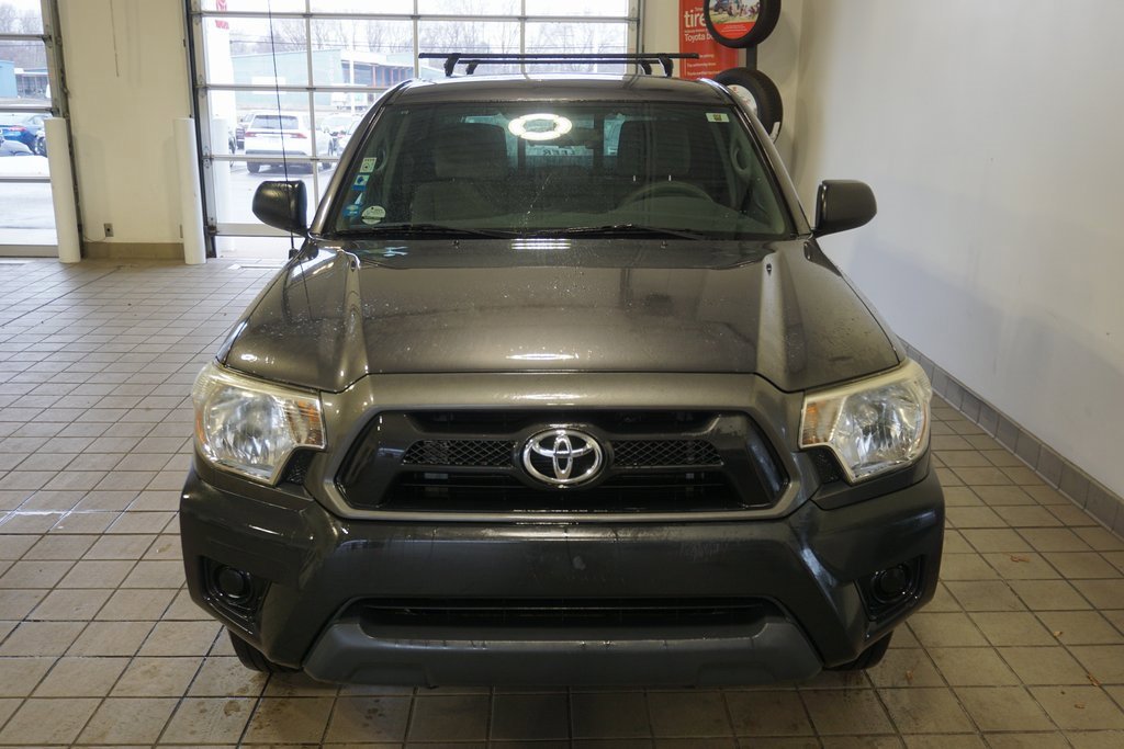 2014 Toyota Tacoma Base photo 2