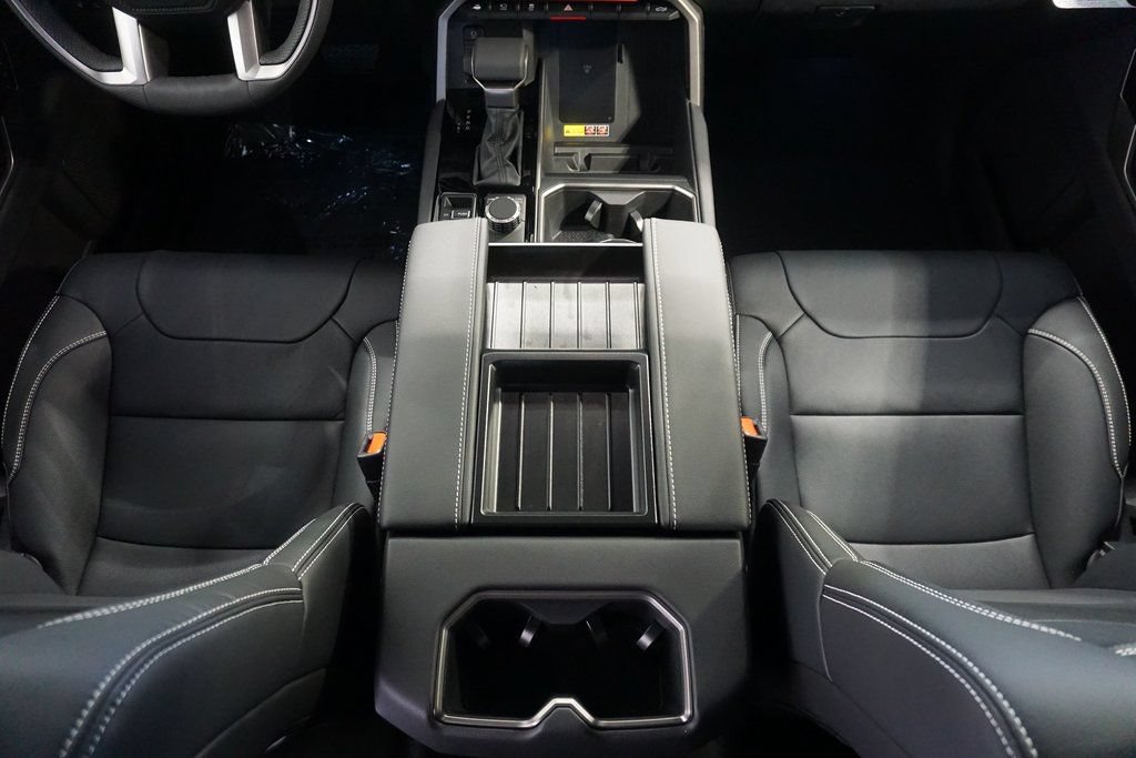 2026 Toyota Tundra Limited - Photo 31
