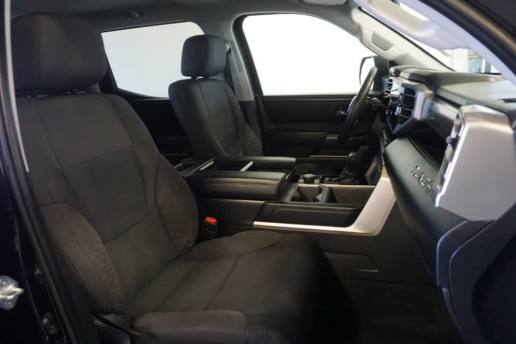 2024 Toyota Tundra SR5 - Photo 22