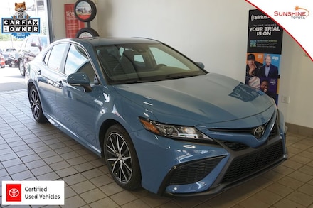 2023 Toyota Camry SE Sedan