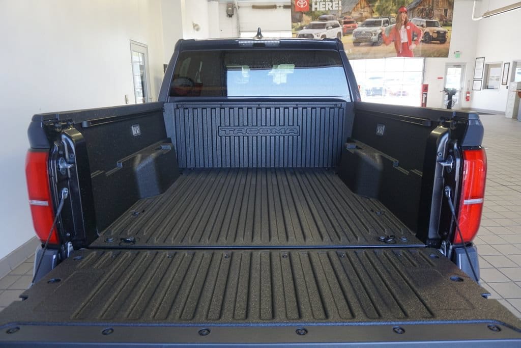 2026 Toyota Tacoma TRD Off Road - Photo 18