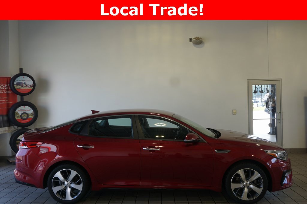 Used 2020 Kia Optima S with VIN 5XXGT4L35LG449163 for sale in Springfield, MI