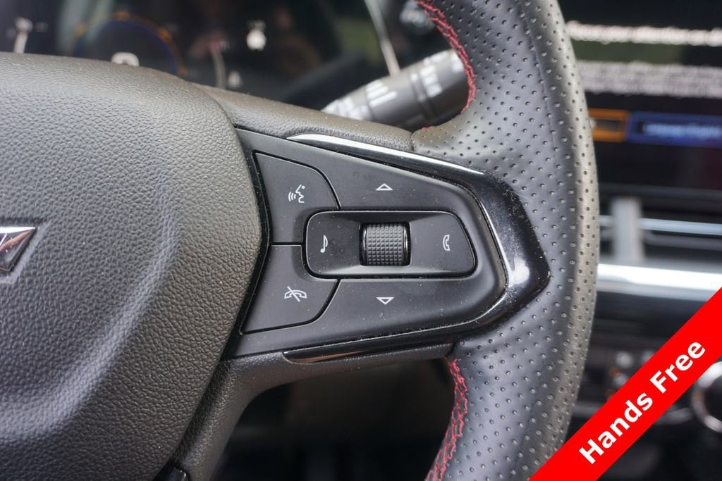 Used 2024 Chevrolet Trax 2RS SUV