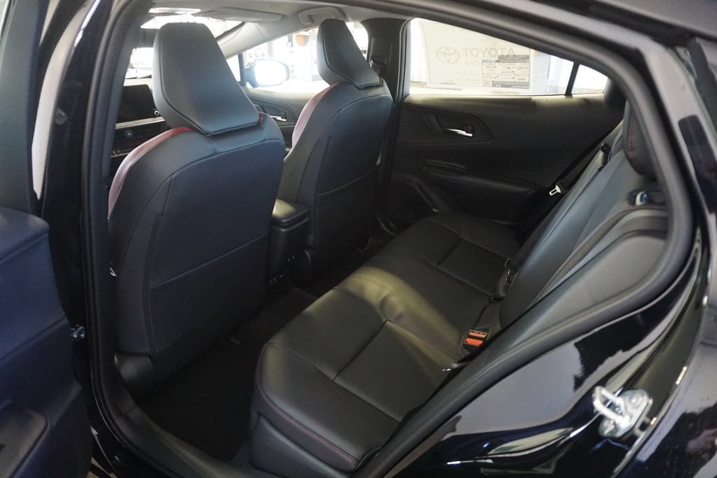 2026 Toyota Prius Plug-in Hybrid XSE Premium - Photo 25