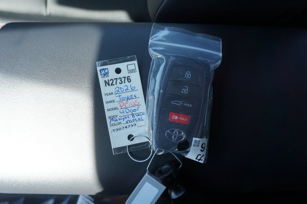2026 Toyota Prius Plug-in Hybrid XSE Premium - Photo 35