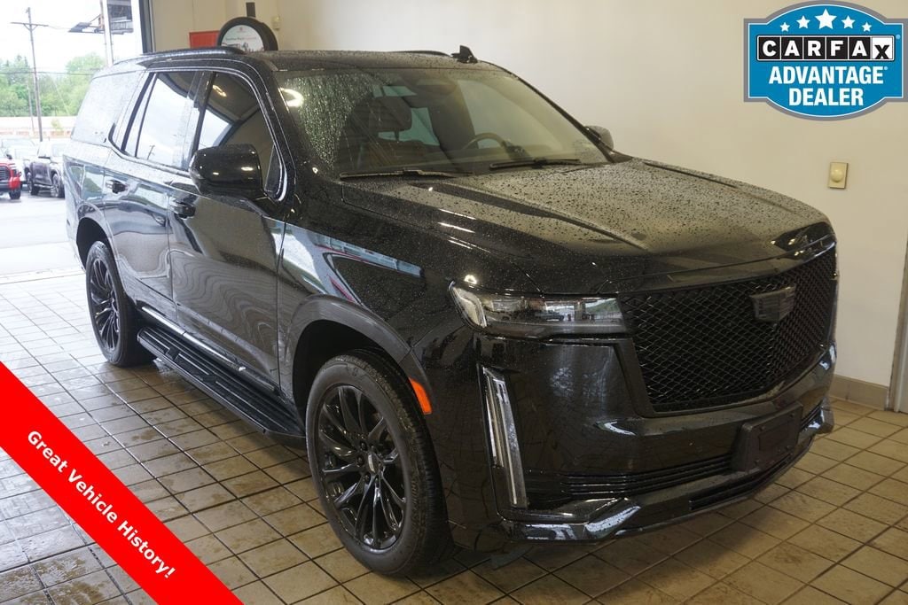 2022 Cadillac Escalade 4WD Sport's photo