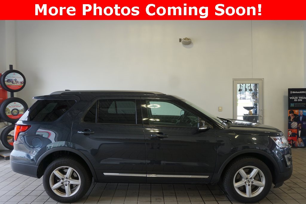 Used 2017 Ford Explorer XLT with VIN 1FM5K8DH2HGD91925 for sale in Springfield, MI