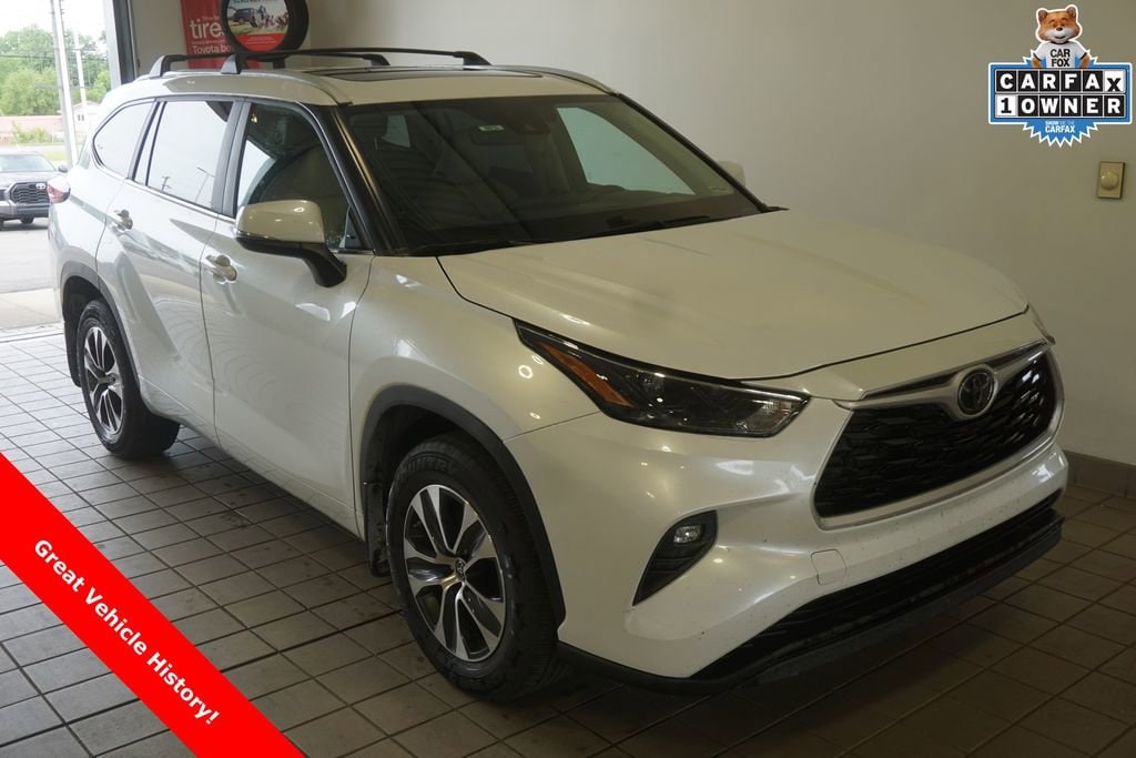 2023 Toyota Highlander SUV 