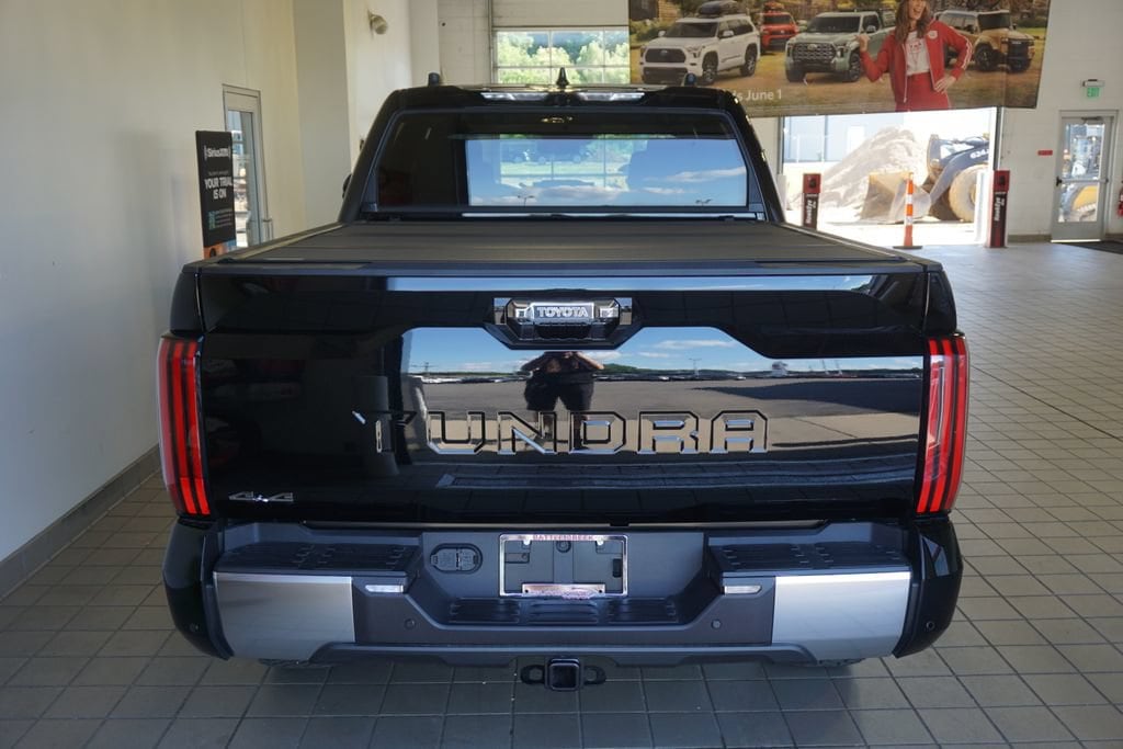 2026 Toyota Tundra Limited - Photo 19
