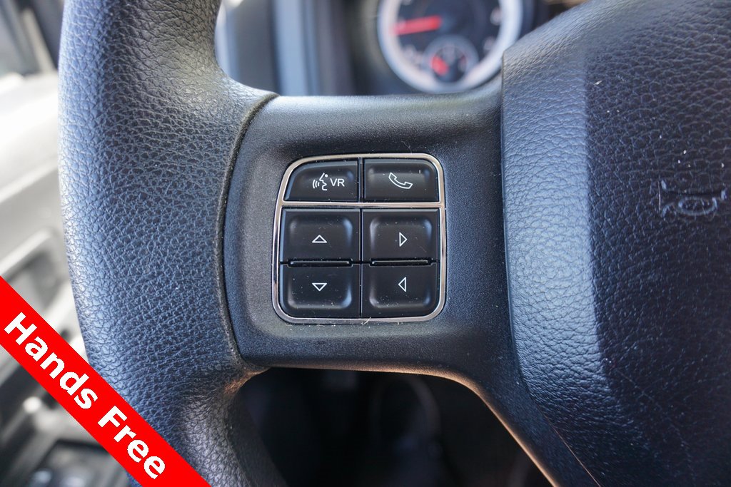 2014 Ram 1500 Tradesman Express photo 3