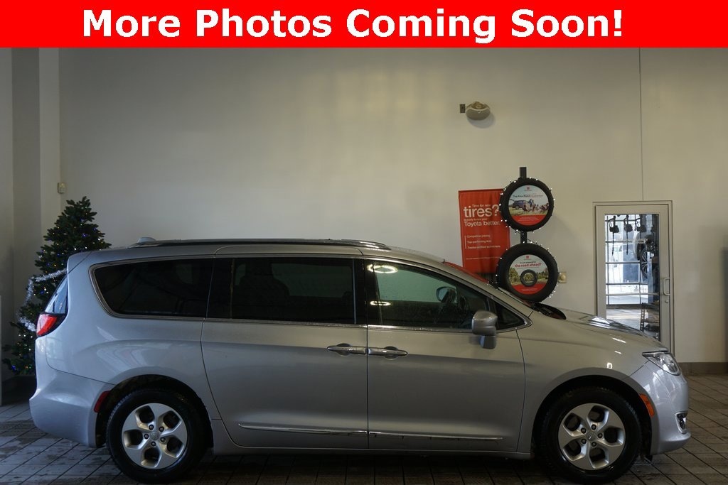 Used 2017 Chrysler Pacifica Touring-L Plus Van