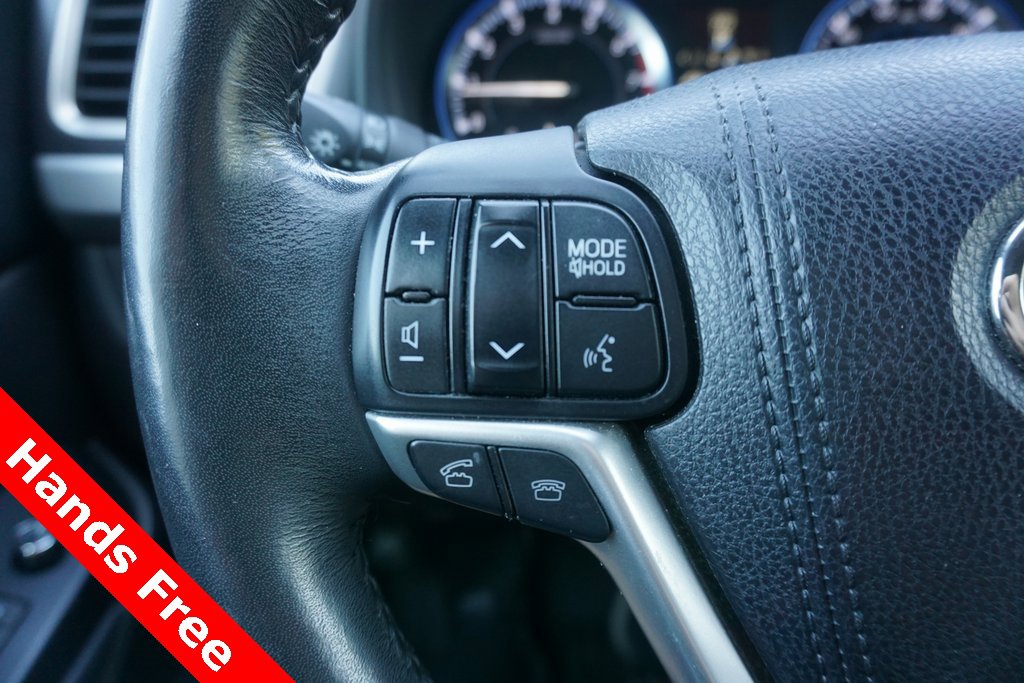 2015 Toyota Highlander Limited Platinum photo 4