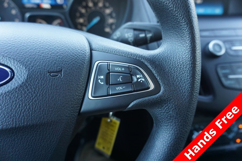 2018 Ford Focus Sedan photo 4