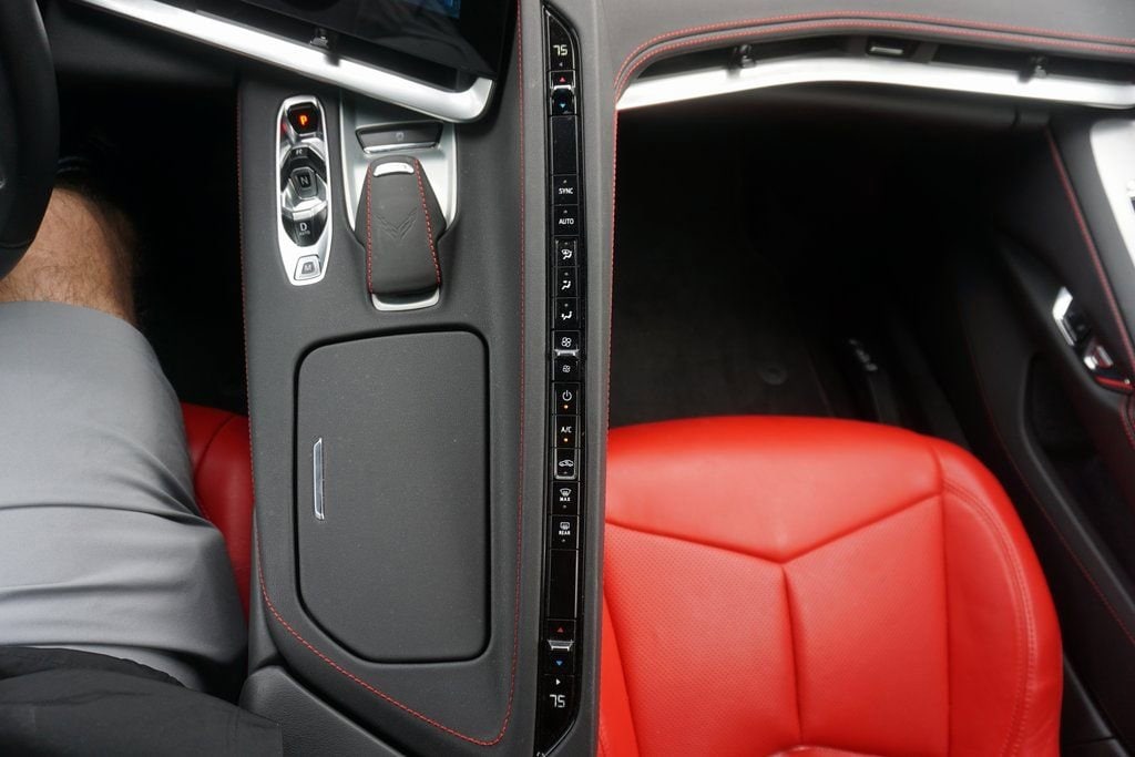 2024 Chevrolet Corvette 1LT - Photo 11