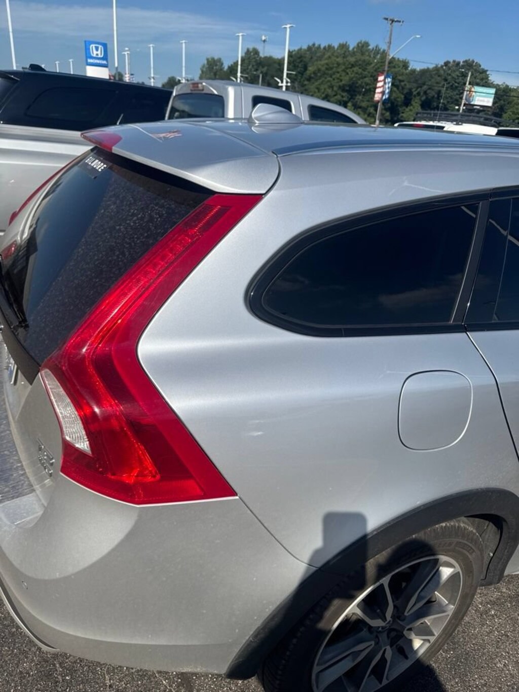 Used 2018 Volvo V60 Cross Country T5 AWD Wagon
