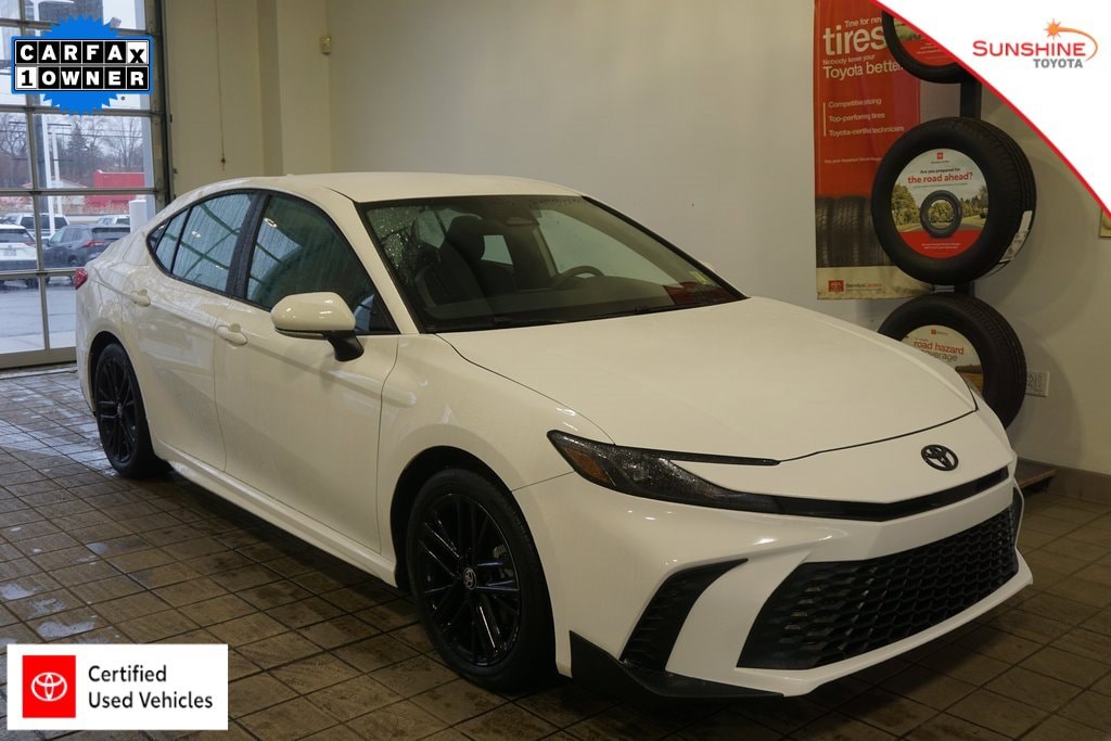 Used 2025 Toyota Camry SE Sedan