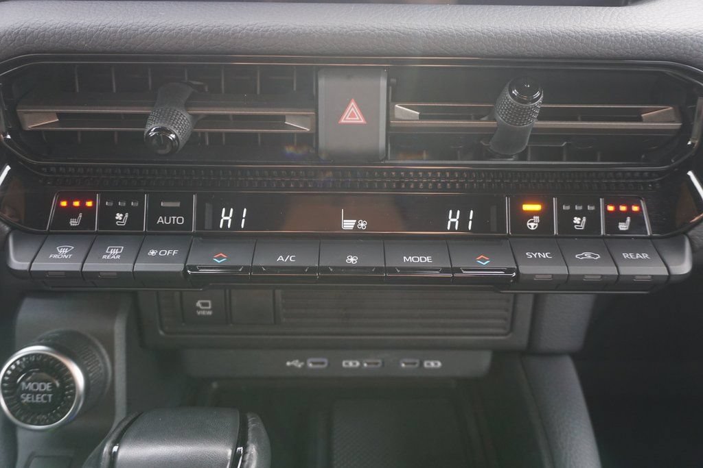2024 Toyota Land Cruiser First Edition - Photo 15