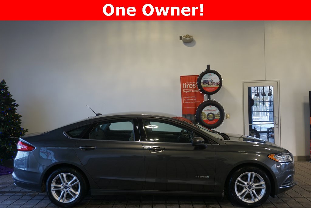 Used 2018 Ford Fusion Hybrid S with VIN 3FA6P0UU0JR122027 for sale in Springfield, MI