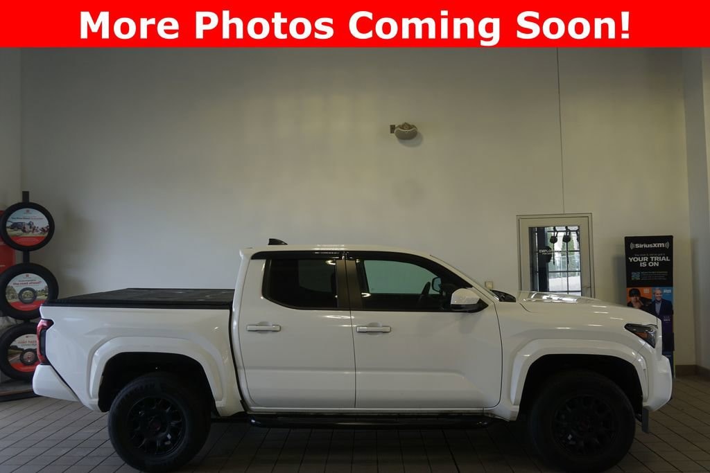 Used 2025 Toyota Tacoma SR5 Truck Double Cab