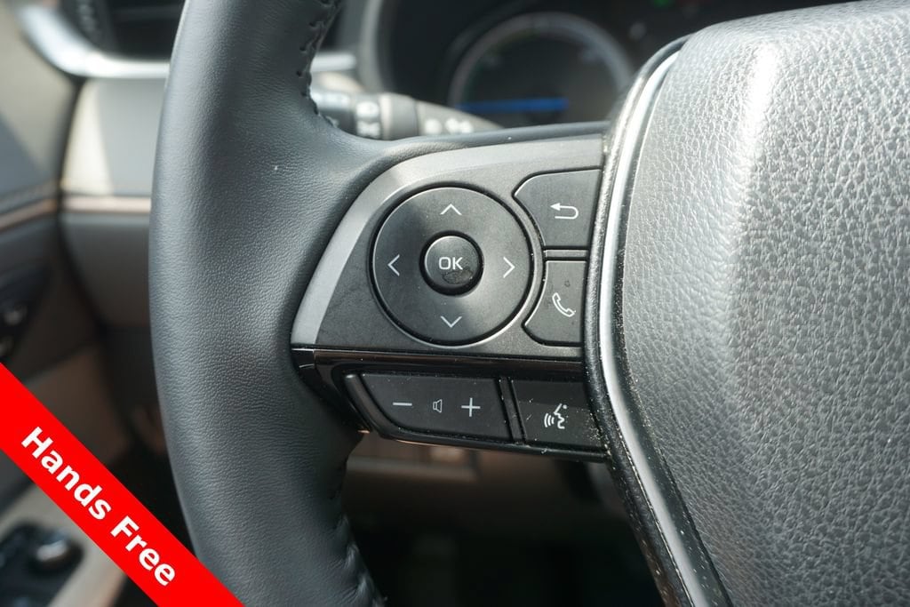 Used 2024 Toyota Venza XLE SUV