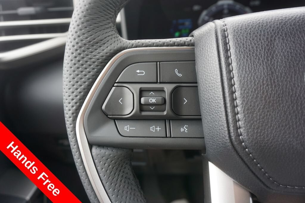 New 2026 Toyota Tundra Limited LIMITED CREWMAX 5.5