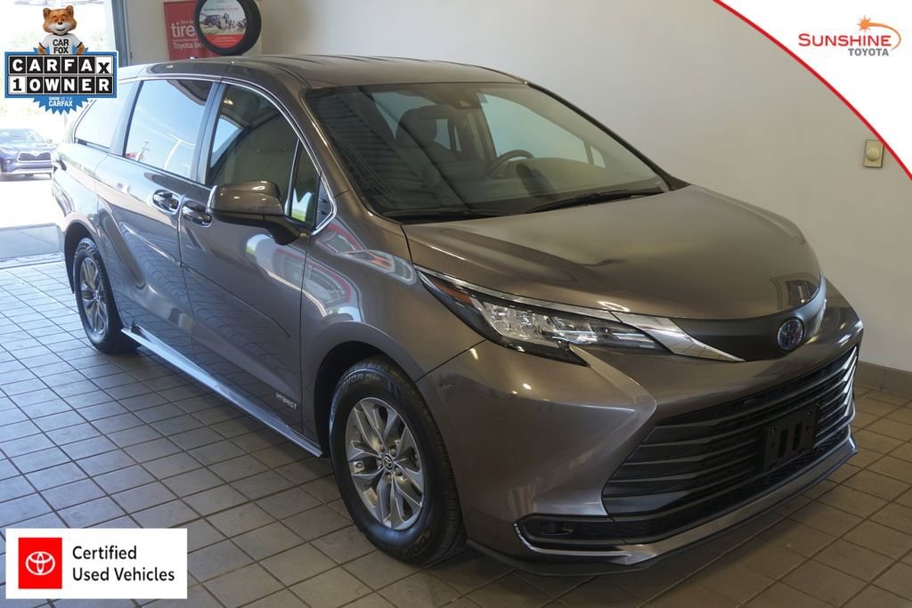 Certified 2021 Toyota Sienna LE 8 Passenger Van