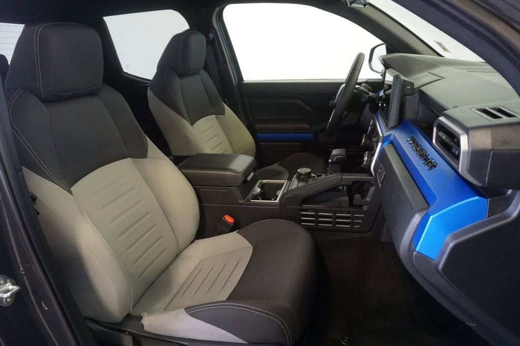 2025 Toyota Tacoma TRD Off Road - Photo 22