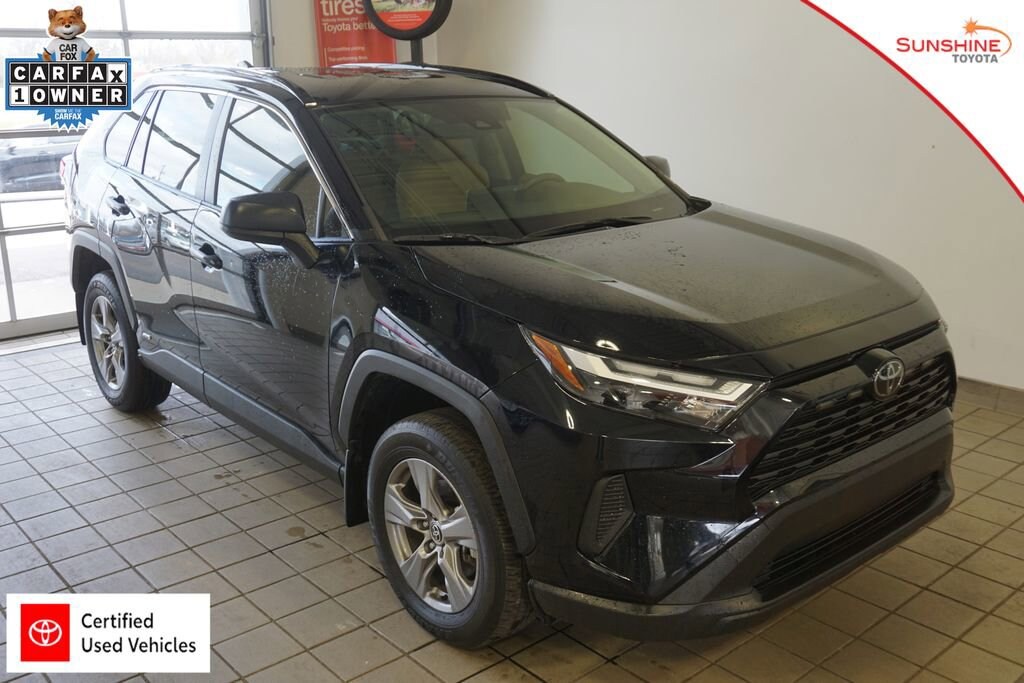 Used 2025 Toyota RAV4 Hybrid LE SUV