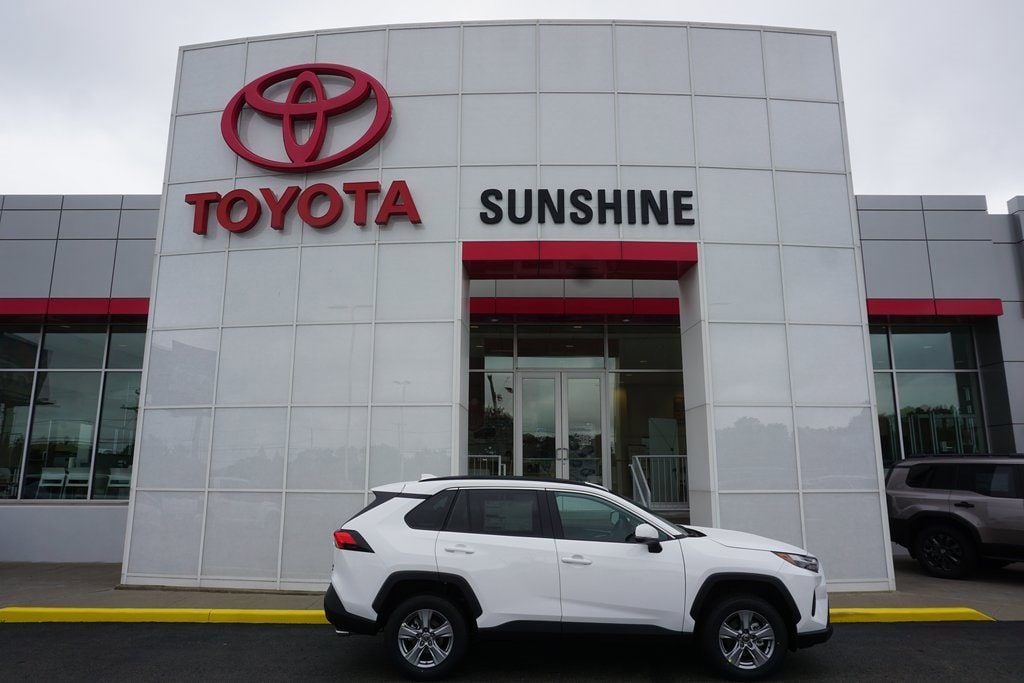 2025 Toyota RAV4 XLE AWD SUV 