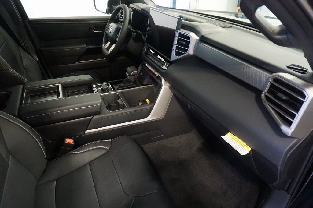 2026 Toyota Tundra Limited - Photo 26