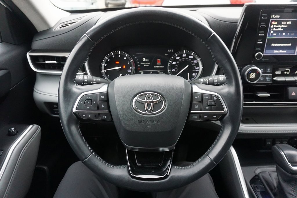 Used 2020 Toyota Highlander XLE SUV