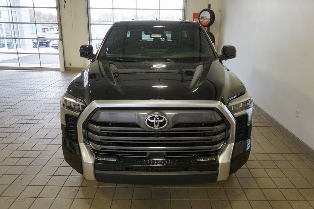 2026 Toyota Tundra Limited - Photo 16