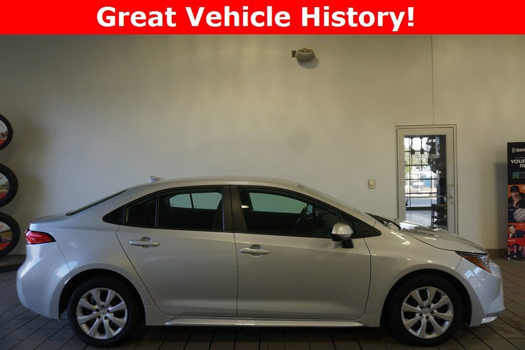 Used 2024 Toyota Corolla LE Sedan
