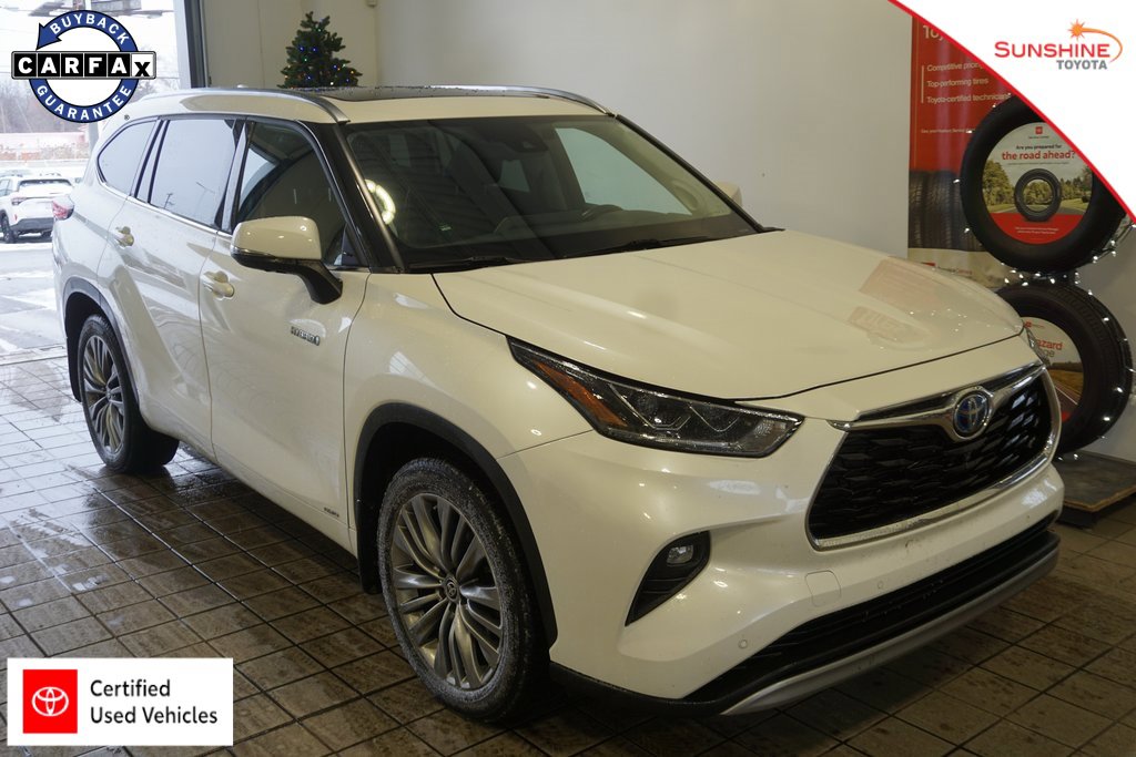 2021 Toyota Highlander Platinum's photo