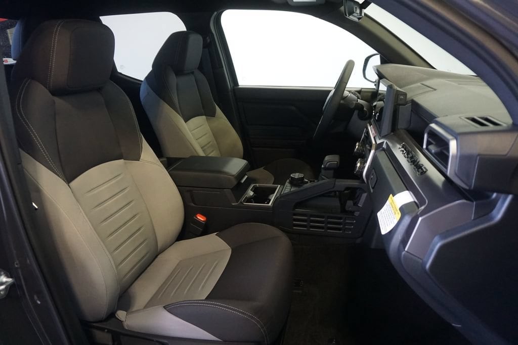 2026 Toyota Tacoma TRD Off Road - Photo 23