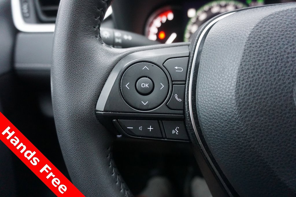 2024 Toyota RAV4 XLE photo 4