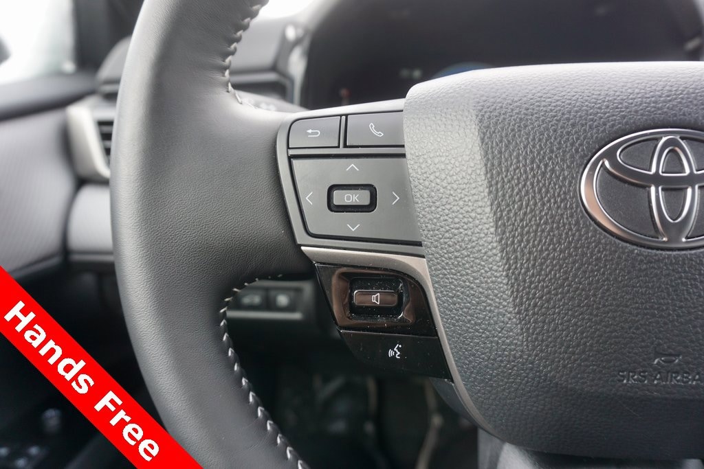 Certified 2025 Toyota Camry SE Sedan