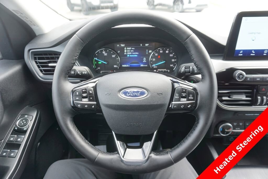 Used 2022 Ford Escape SE Hybrid SUV