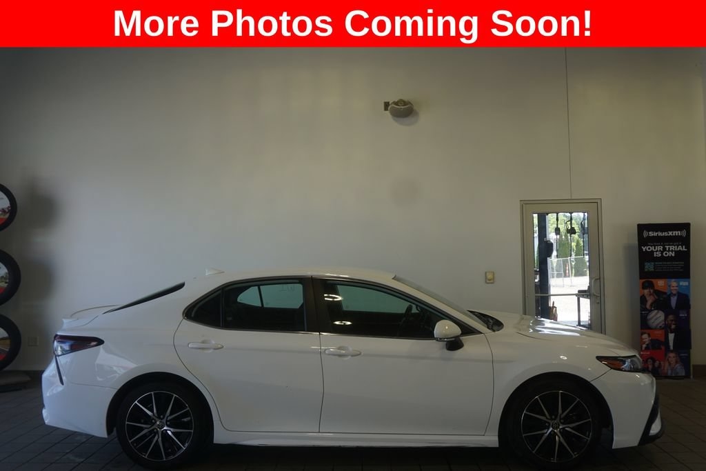 Used 2023 Toyota Camry SE Sedan