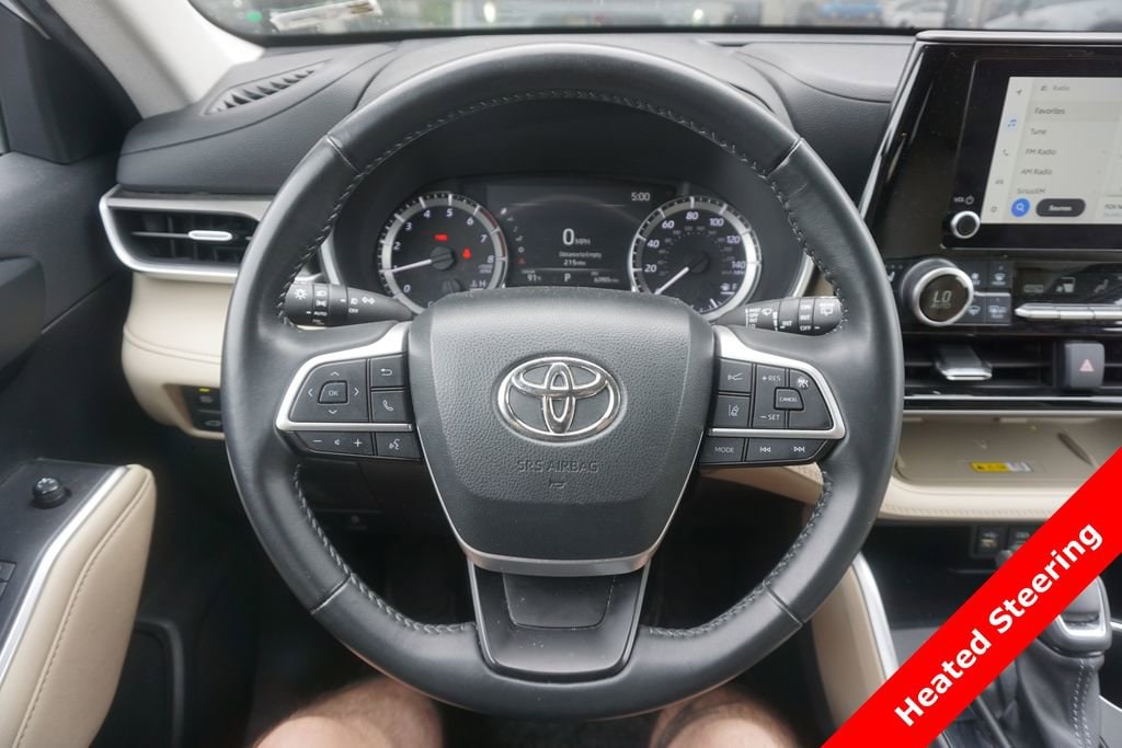 Used 2023 Toyota Highlander XLE SUV