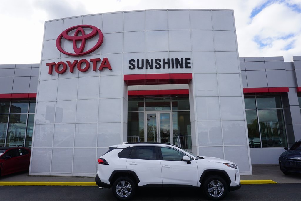 2025 Toyota RAV4 XLE AWD SUV 