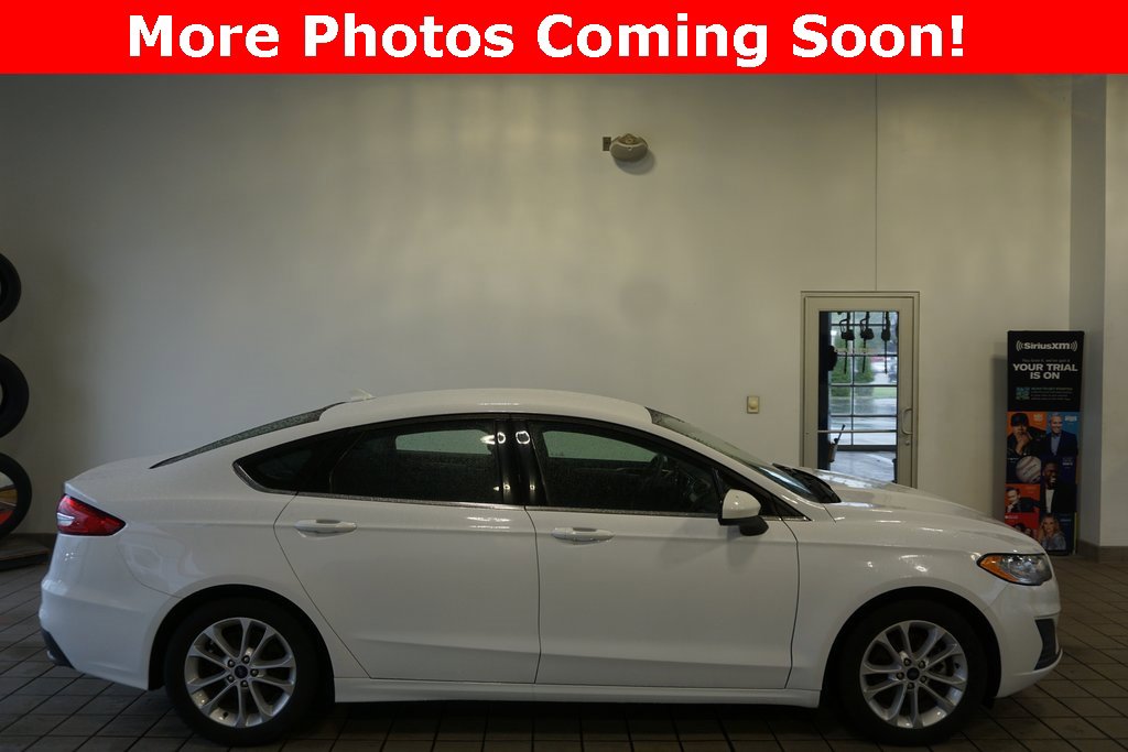 Used 2020 Ford Fusion SE with VIN 3FA6P0HD9LR216484 for sale in Battle Creek, MI