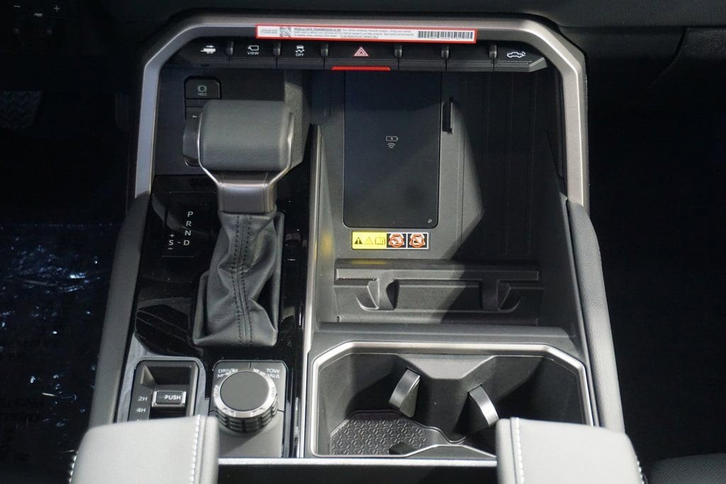 2026 Toyota Tundra Limited - Photo 32