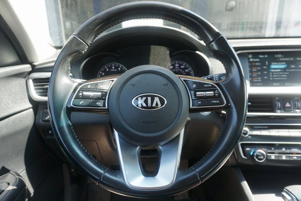 2019 Kia Optima LX S photo 3