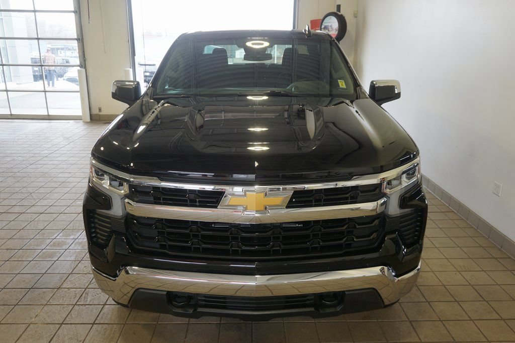 2025 Chevrolet Silverado 1500 LT - Photo 15