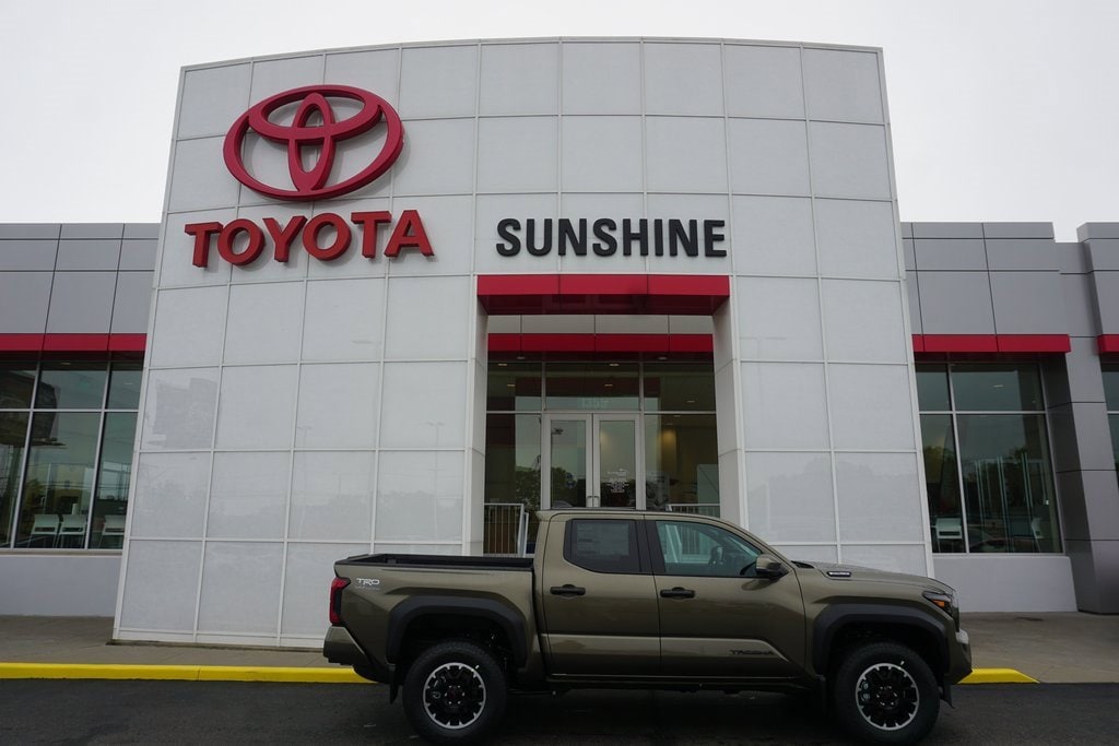 New 2025 Toyota Tacoma i-FORCE MAX TRD Off-Road 4X4 DOUBLE CAB HV