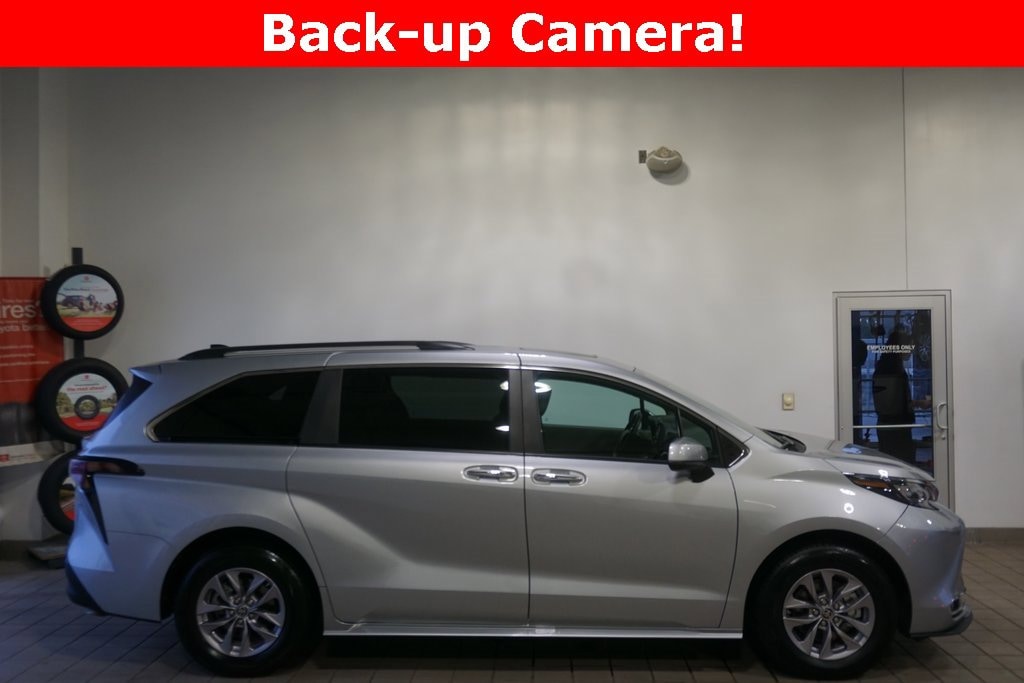 Used 2024 Toyota Sienna XLE 7 Passenger Van Passenger Van