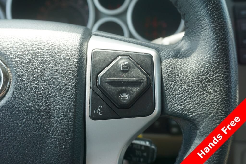 Used 2017 Toyota Sequoia SR5 w/FFV SUV