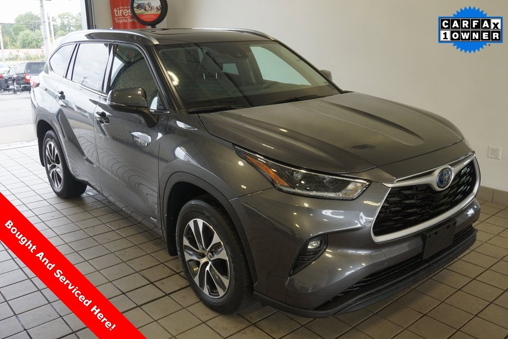 Used 2021 Toyota Highlander Hybrid XLE SUV