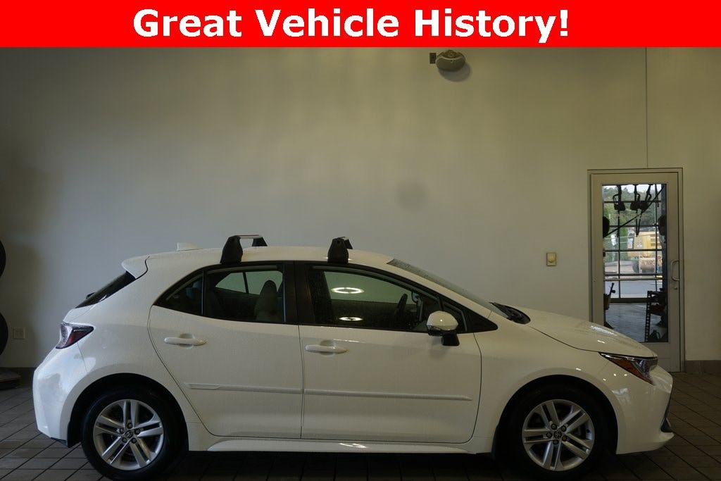 Used 2022 Toyota Corolla Hatchback SE Hatchback